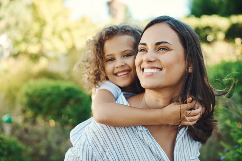 7 Family Dental Care Tips for a Healthy, Happy Summer